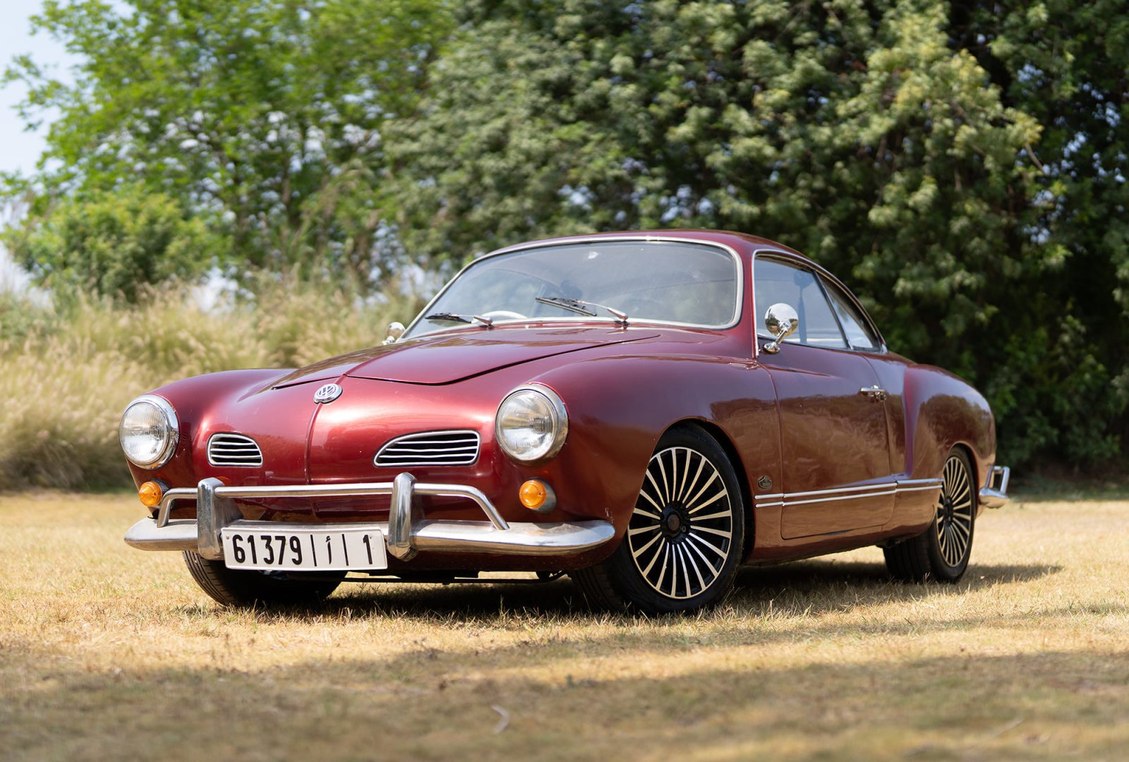 Volkswagen Karmann Ghia
