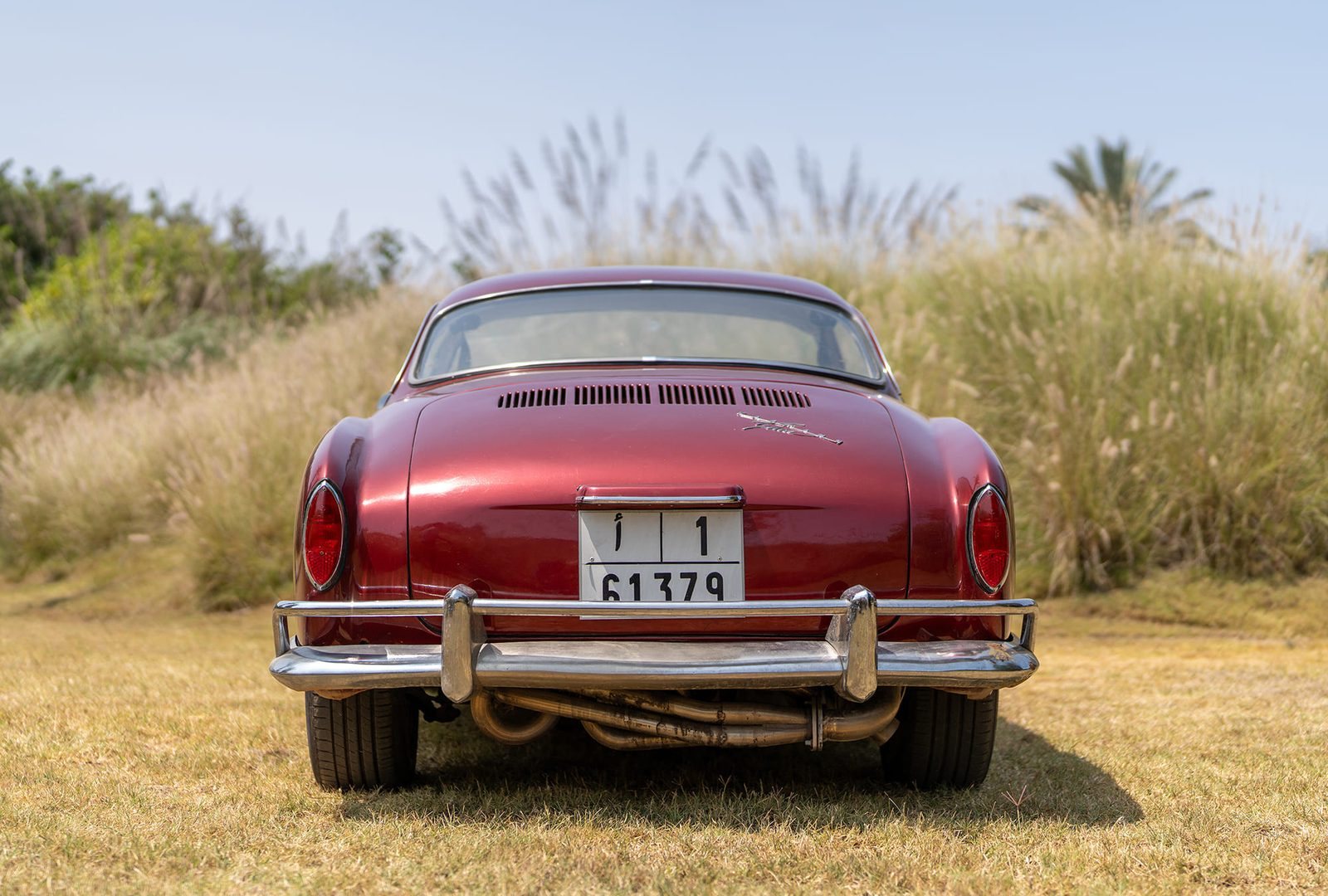 Volkswagen Karmann Ghia : arrière