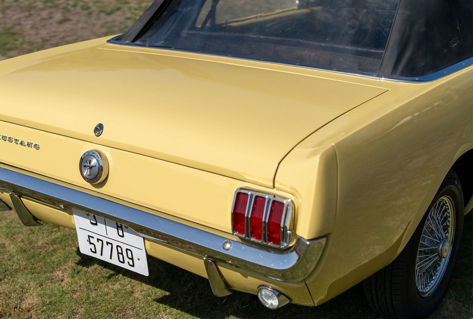 Ford Mustang : feux arrière